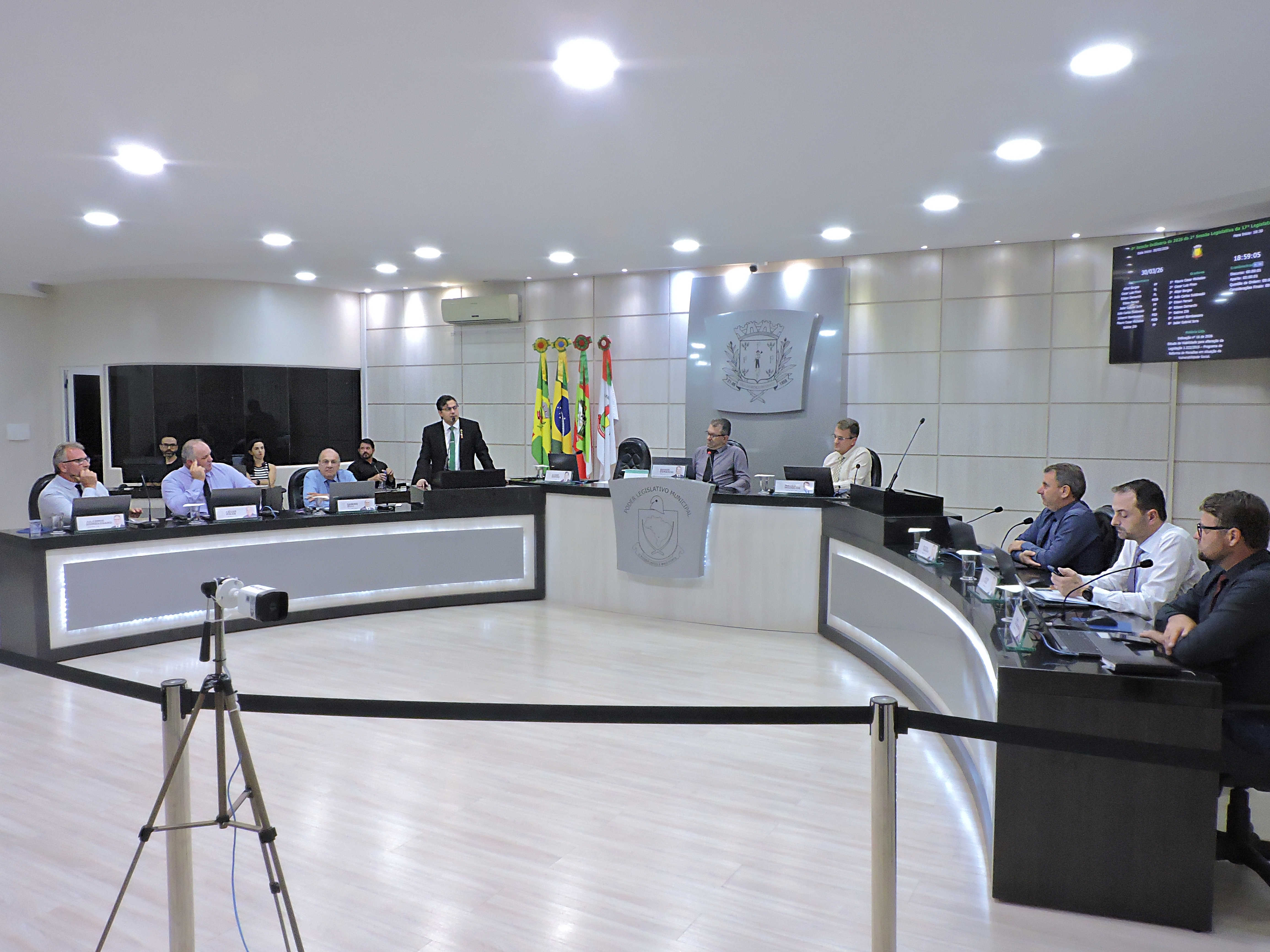 Altair Borges e bancada do PP sugerem melhorias na sinalização viária da Rua Tiradentes