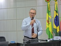 Bombassaro sugere melhorias no acesso à Escola Básica Municipal Nossa Senhora de Lourdes