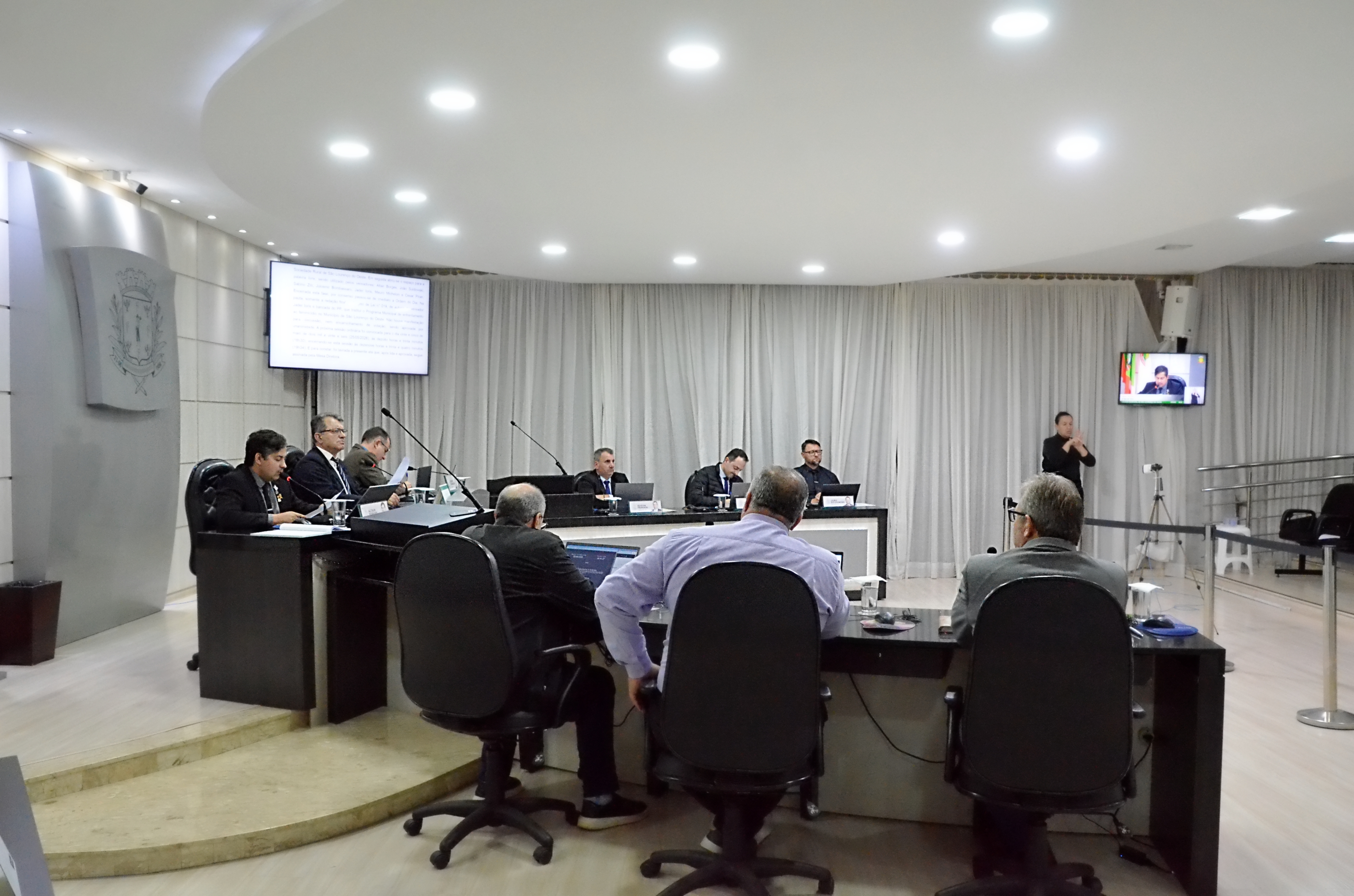 Câmara de São Lourenço do Oeste aprova alterações no Código Tributário Municipal e remissão de valores de IPTU