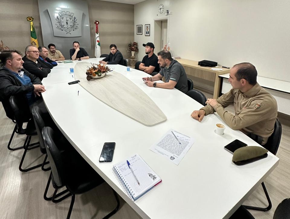 Comissão da Câmara segue debatendo implantação do estacionamento rotativo em São Lourenço do Oeste