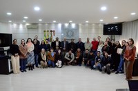Comitiva do Acre visita Câmara de São Lourenço do Oeste para conhecer Programa Parlamento Jovem