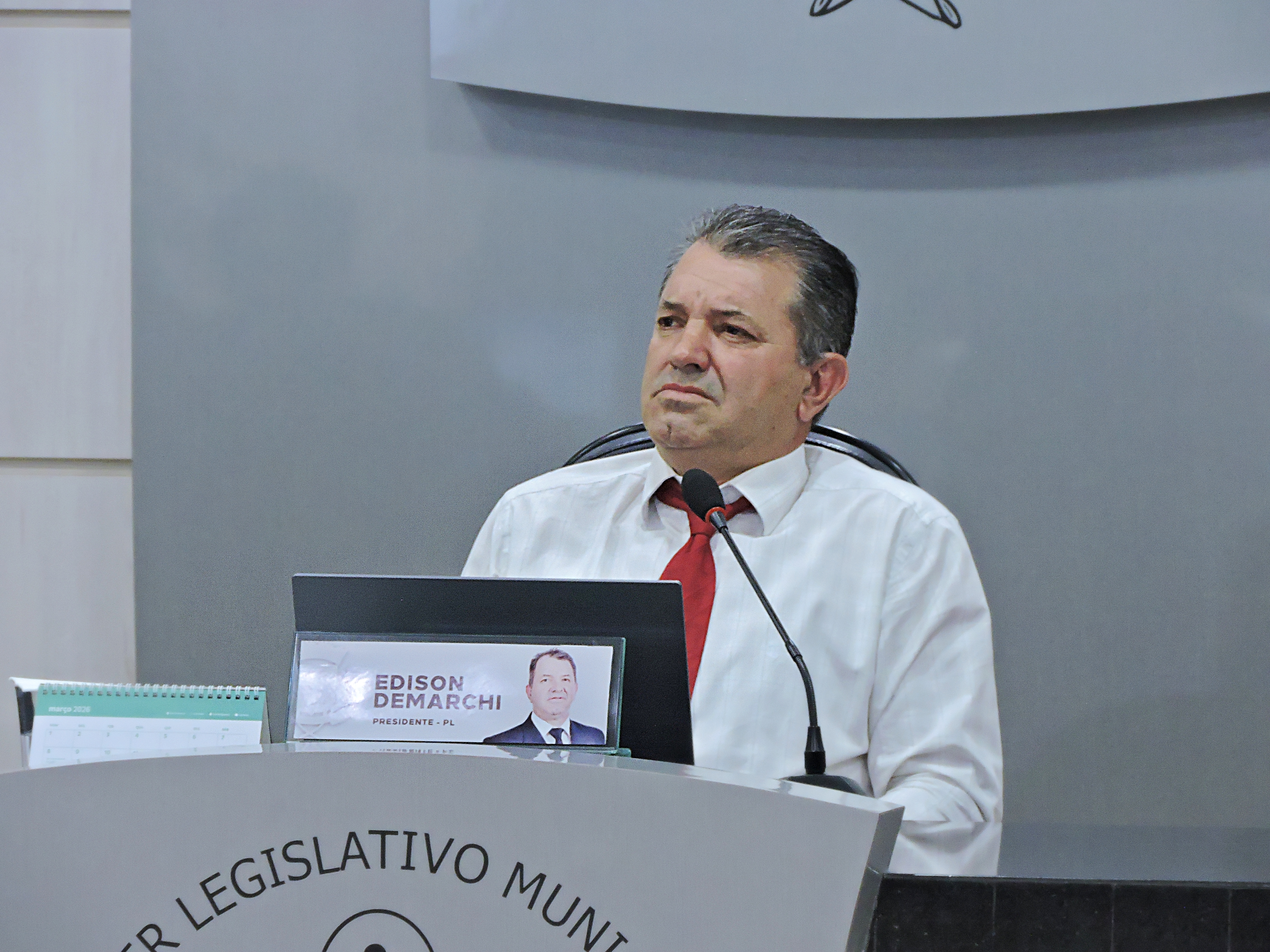 Edison Demarchi apresenta indicação para melhorar tráfego no bairro Santa Catarina