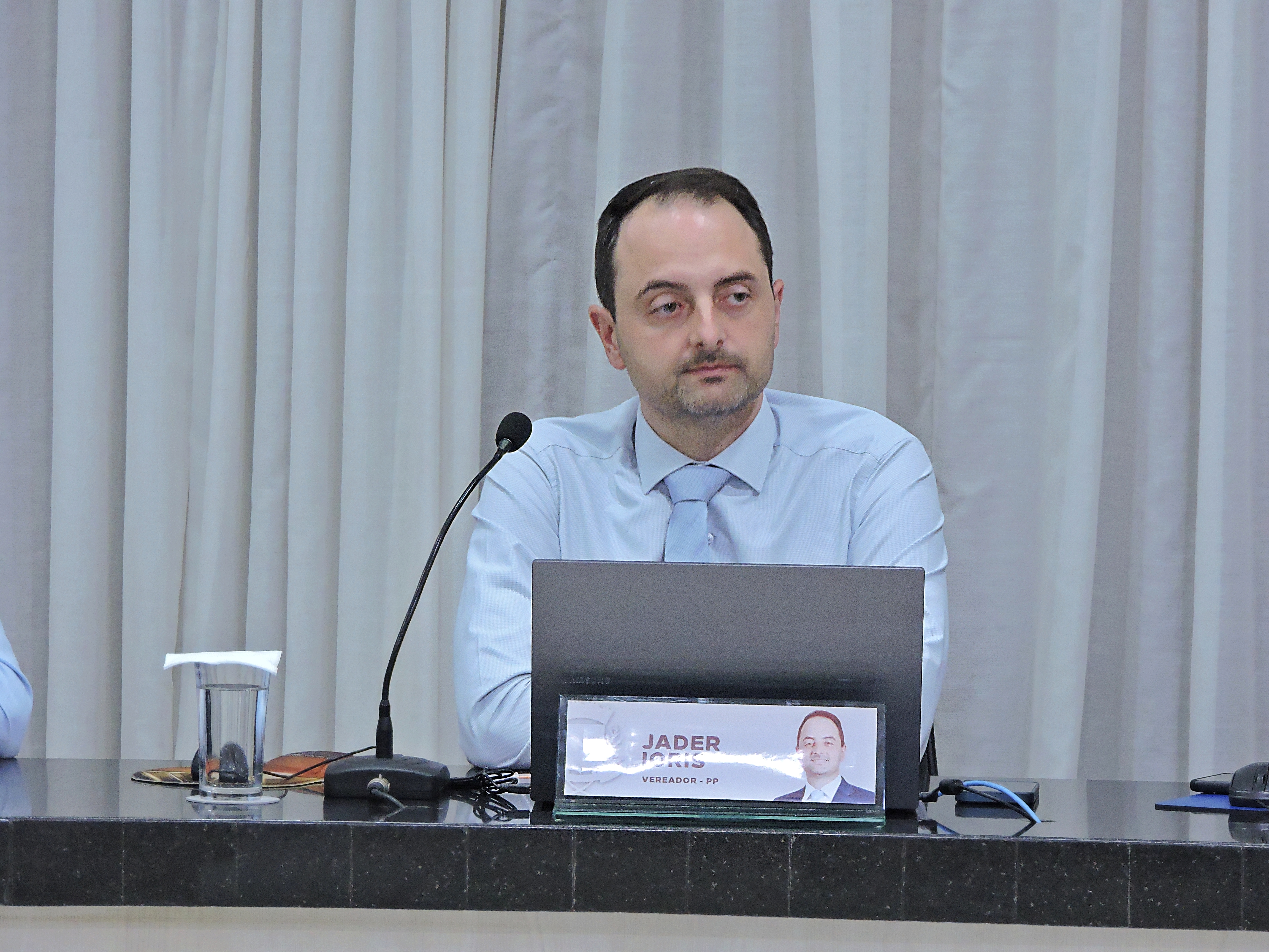 Jader Ioris e bancada do PP apresentam indicações para modernização da comunicação pública e melhoria na segurança viária