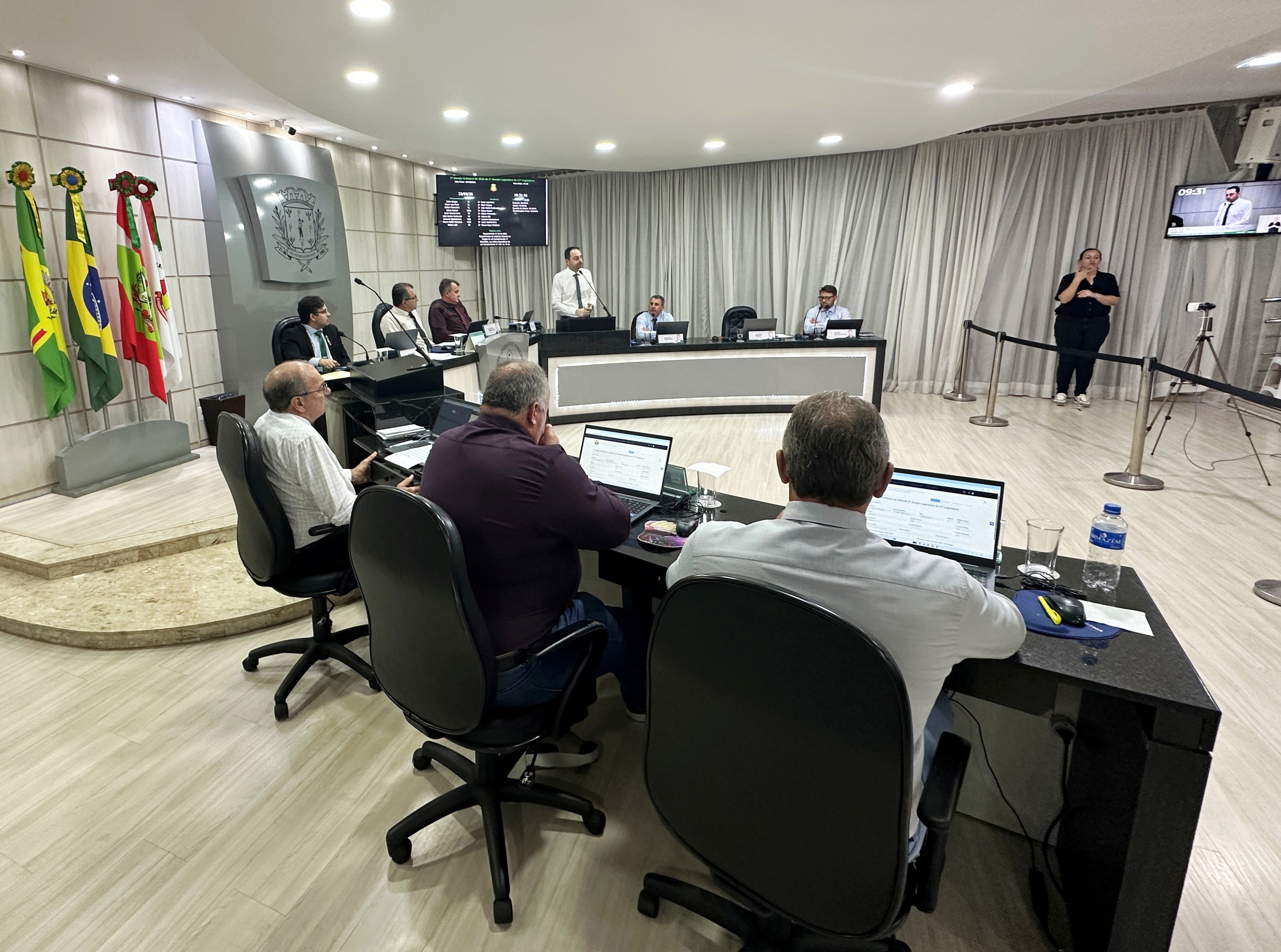 Jader Ioris e bancada do PP solicitam estudo para poda e supressão de árvores com risco de queda em São Lourenço do Oeste