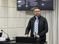 João Carlos Suldowski e bancada do PP apresentam indicação para melhorias na acessibilidade da Feira do Produtor