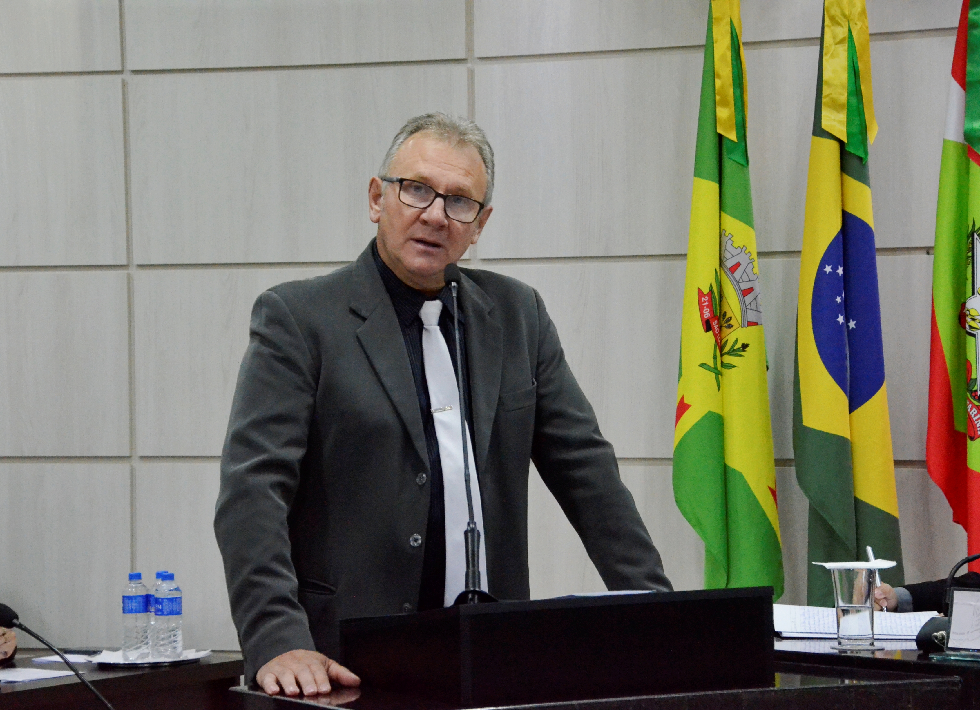 Julcemir Bombassaro sugere melhorias na estrutura da EBM Irmã Cecília