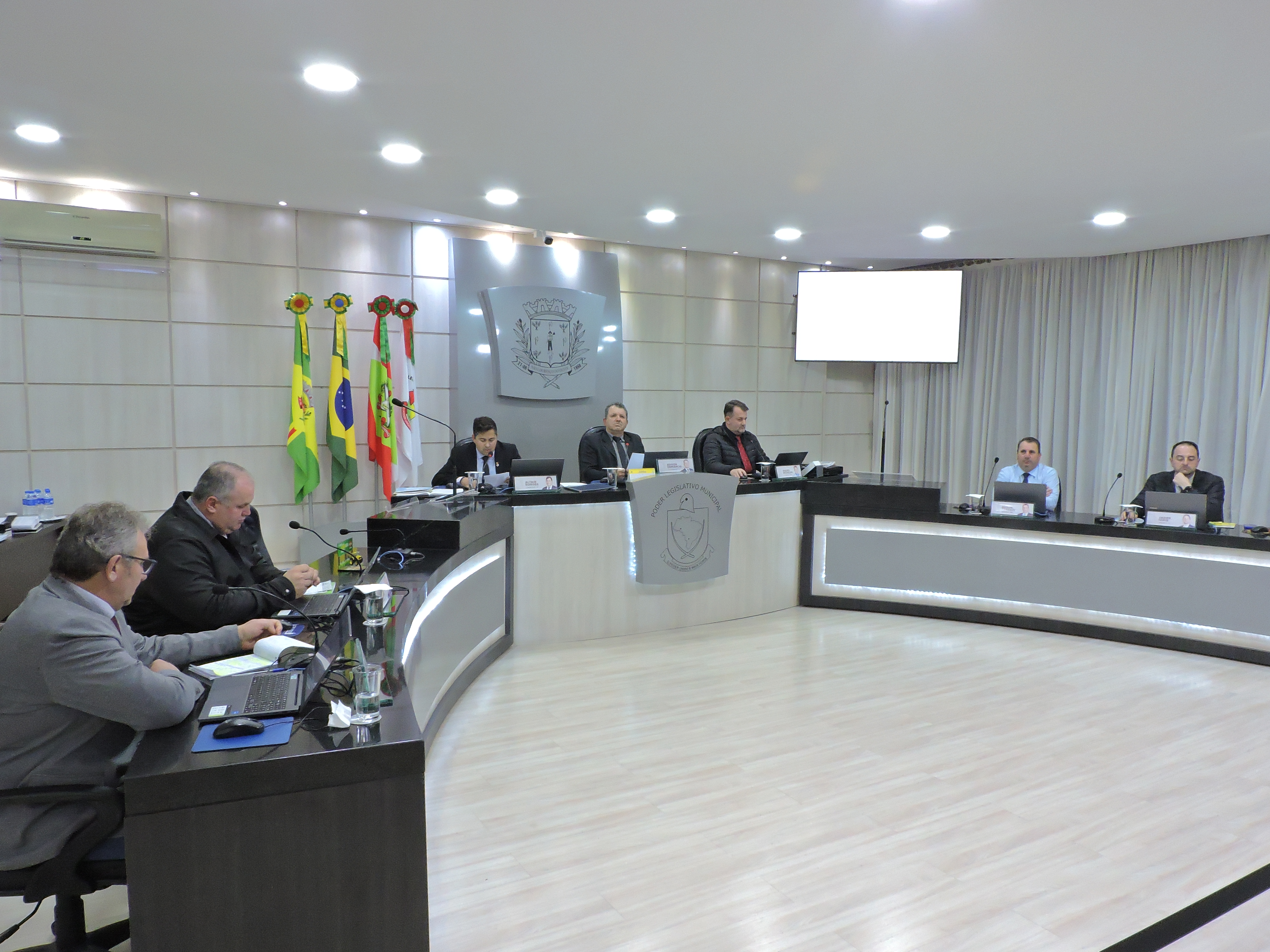 Legislativo corrige finalidades de repasse a entidades culturais por meio de Projeto de Lei 