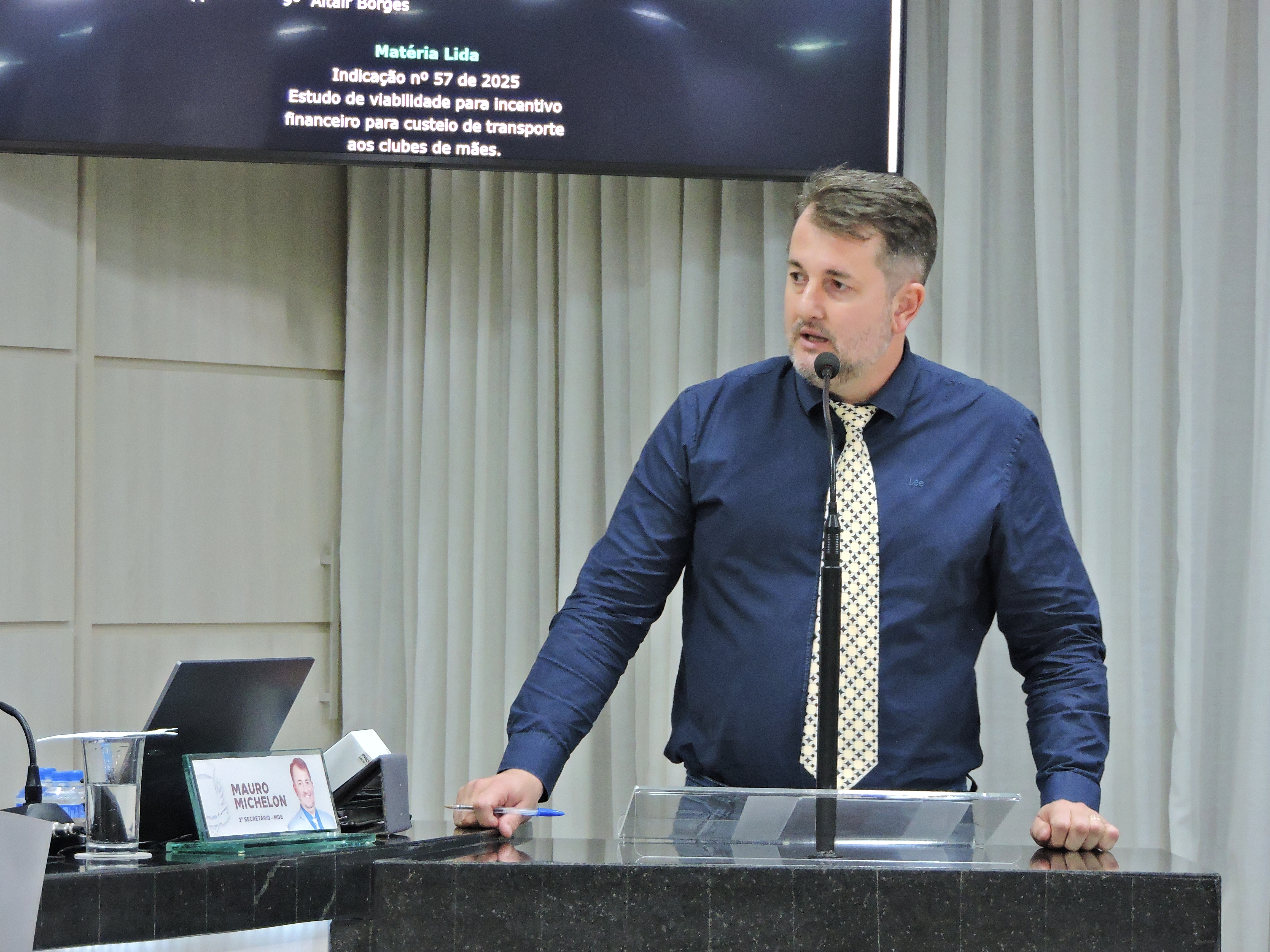 Mauro Michelon apresenta sugestões de melhorias em infraestrutura e iluminação pública 