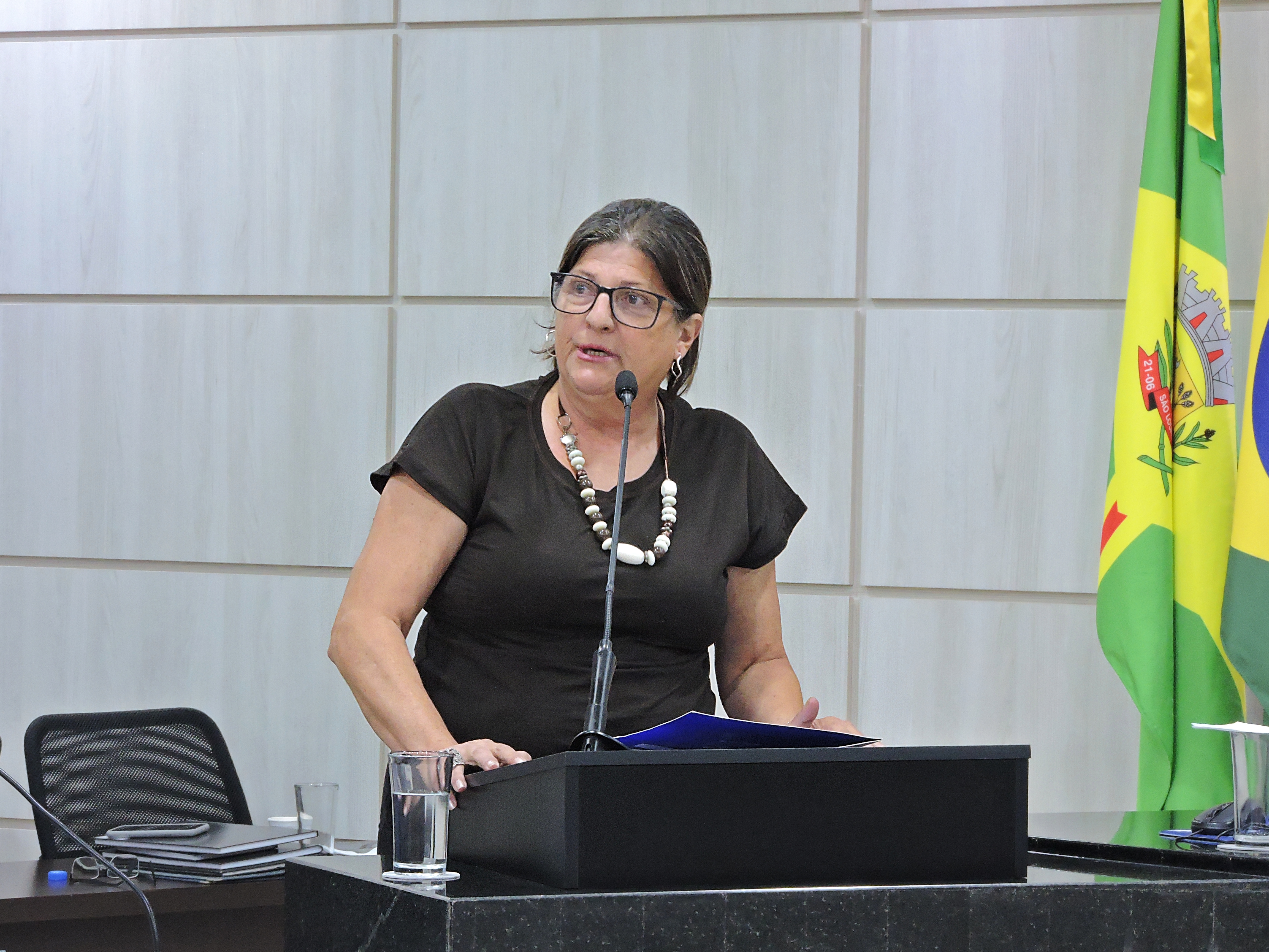 Presidente do SITRASLO utiliza Tribuna Popular e aborda Lei Complementar nº 226/2026 e direitos dos servidores