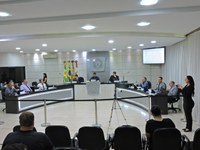 Projeto para regulamentar a contratação de operações de crédito pelo Município é arquivado após parecer contrário da Comissão de Legislação