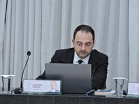 Vereador Jader Ioris sugere cobertura da quadra esportiva da Escola em Tempo Integral