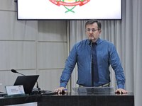 Vereador Mauro Michelon apresenta indicações sobre infraestrutura e segurança no transporte escolar