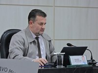 Vereador Mauro Michelon solicita prorrogação de prazo para análise de projeto de lei