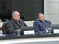 Vereadores Edison Demarchi e César Luiz Piran sugerem obras de pavimentação em bairros de São Lourenço do Oeste