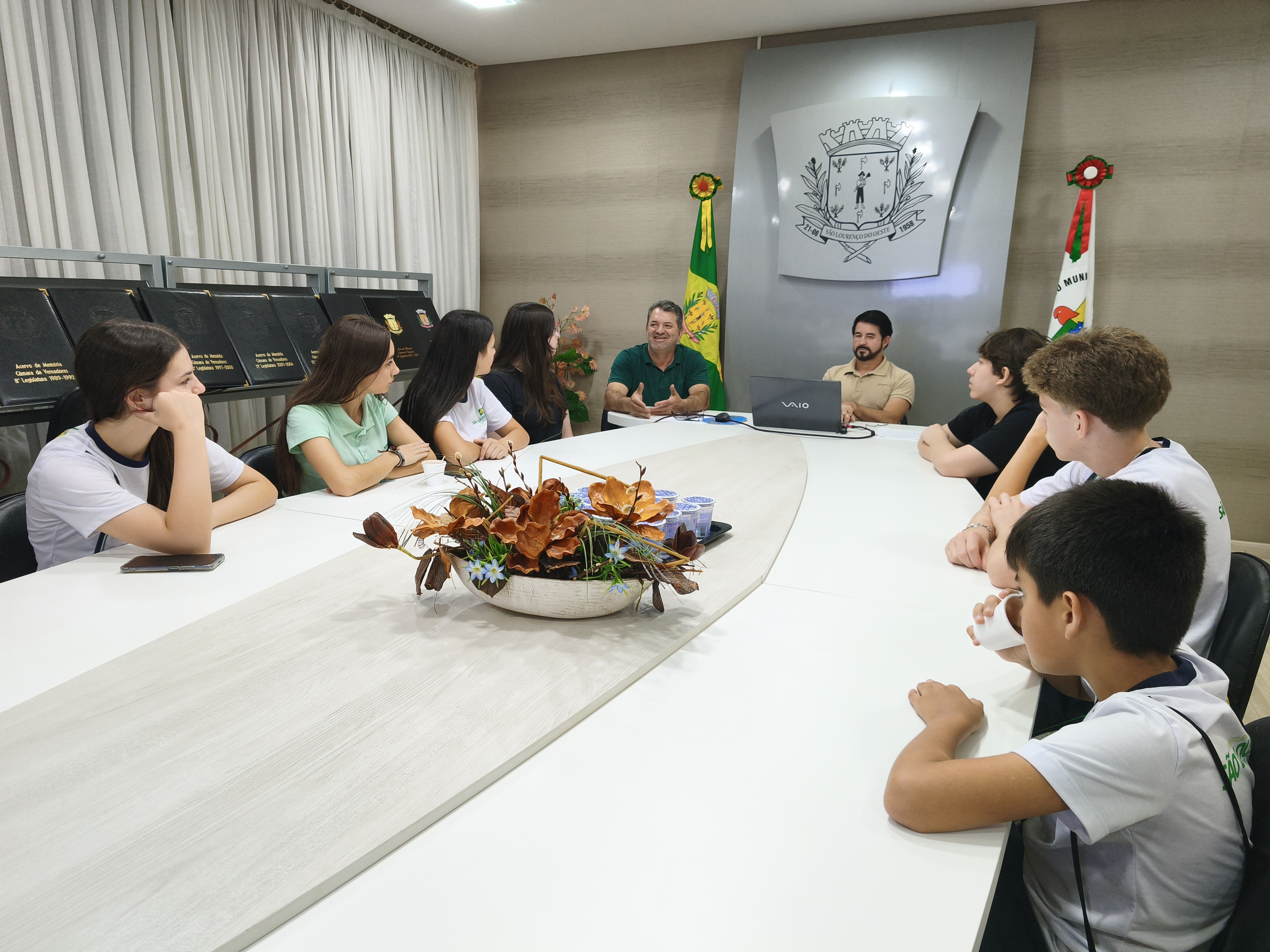 Vereadores mirins participam de capacitação na Câmara Municipal de São Lourenço do Oeste